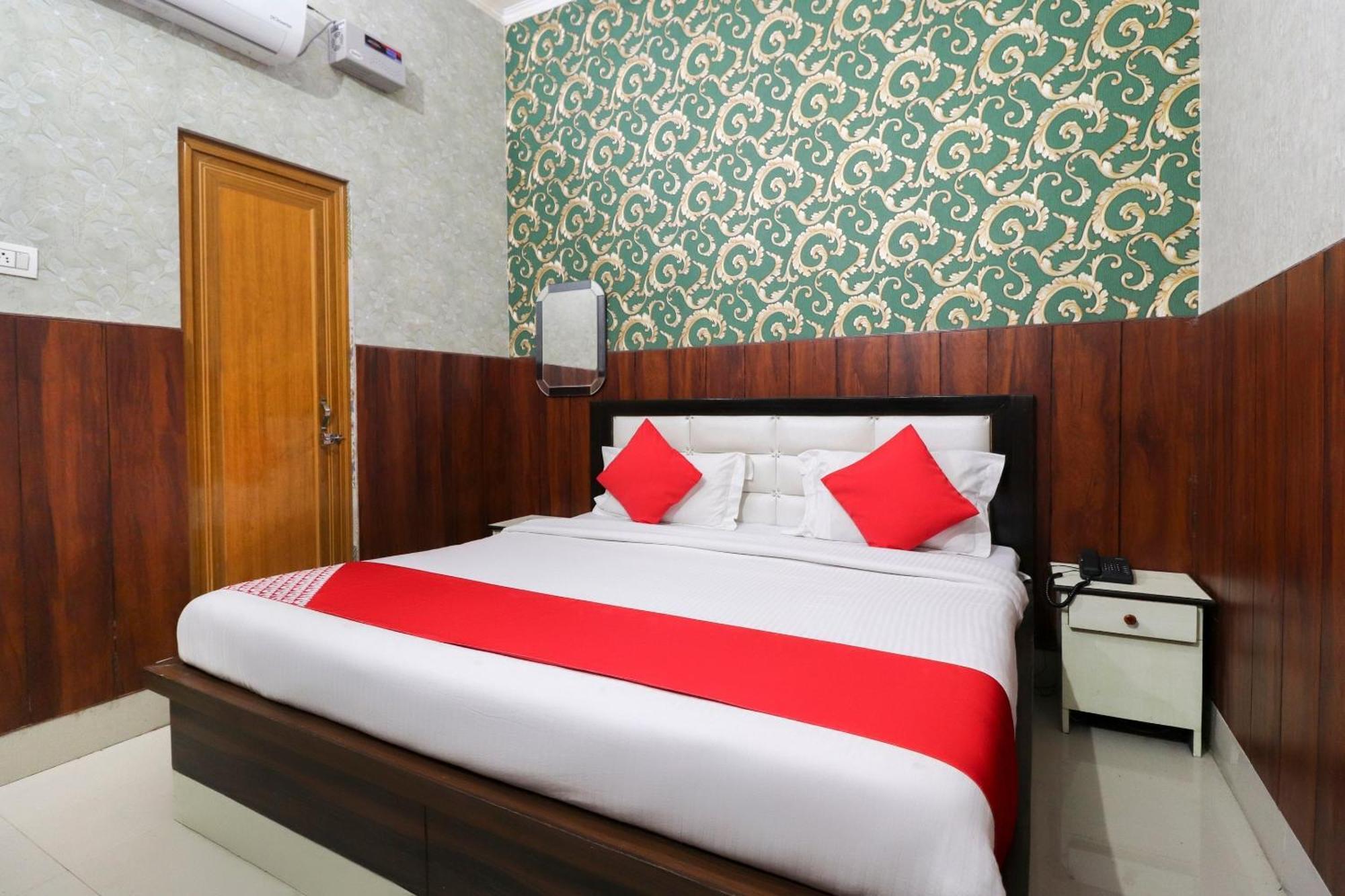 Roorkee Hotel O Moon Light מראה חיצוני תמונה