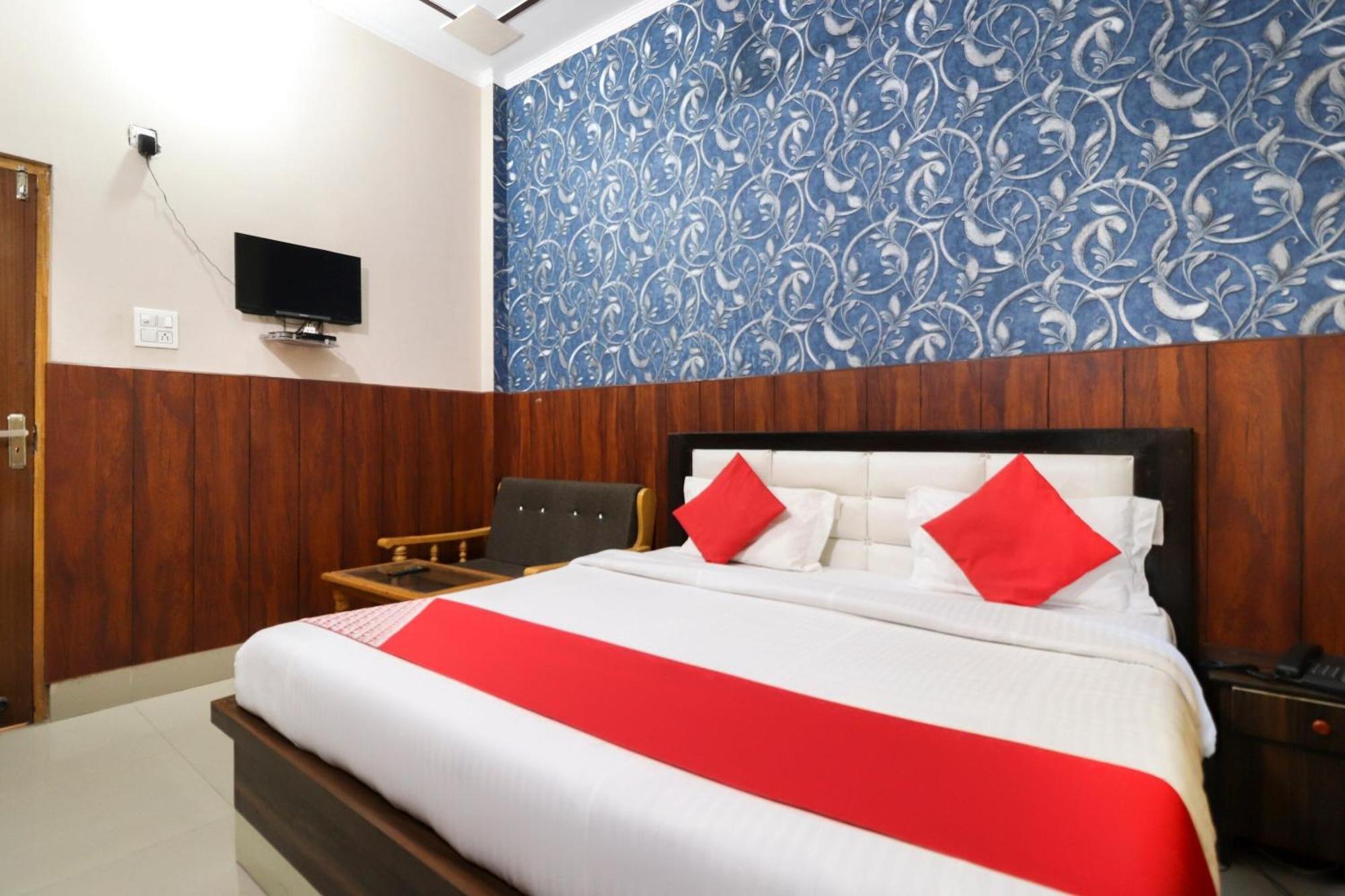 Roorkee Hotel O Moon Light מראה חיצוני תמונה
